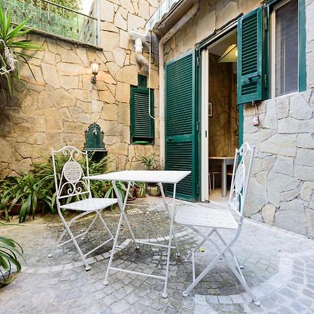 나폴리 Casa Di Flo 아파트 외부 사진