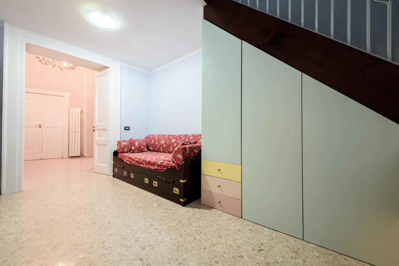 나폴리 Casa Di Flo 아파트 외부 사진
